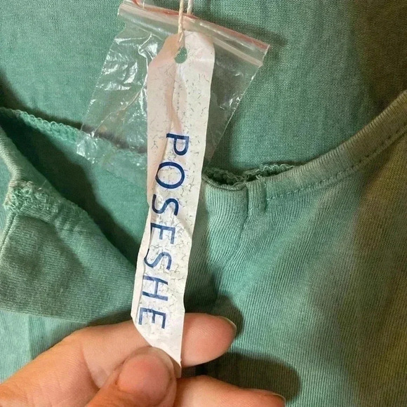 Poseshe‎ t-shirt - Picture 2 of 5